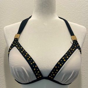 2pc Victoria’s Secret bikini.